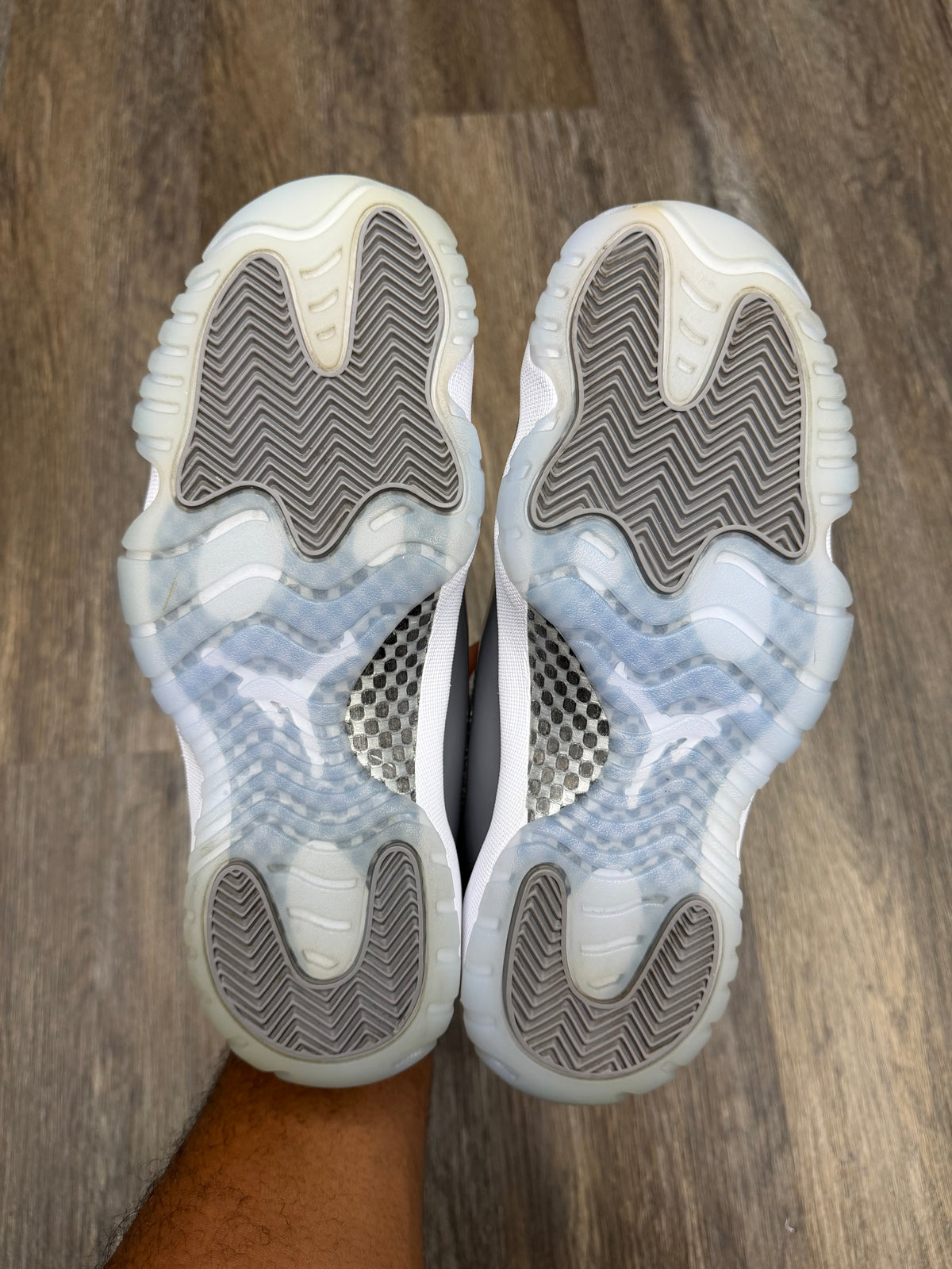 Size 8.5-Jordan 11 Cool grey