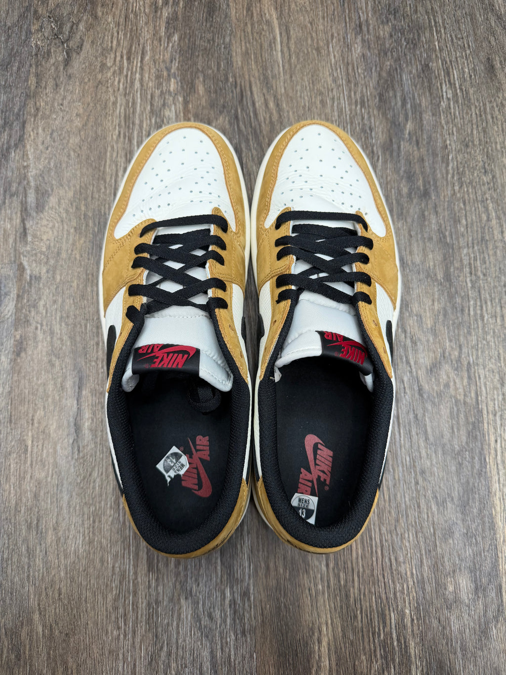 Size 13-Jordan 1 low Rookie of the year