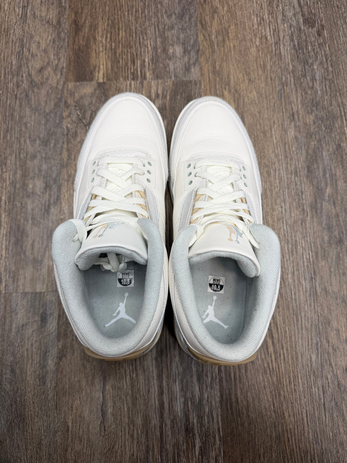 Size 10.5-Jordan 3 craft ivory