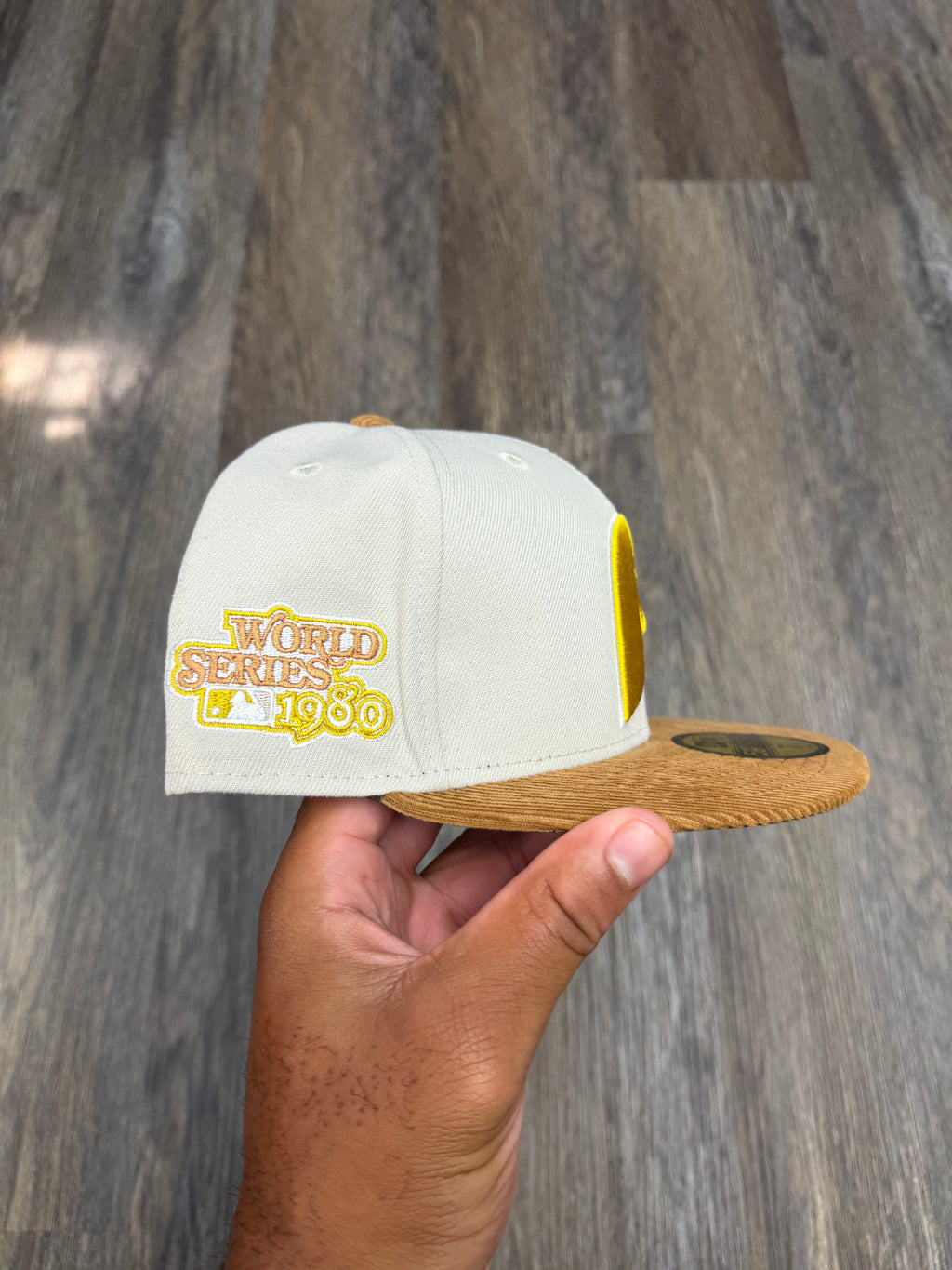 Size 7 1/8 (Brand new)