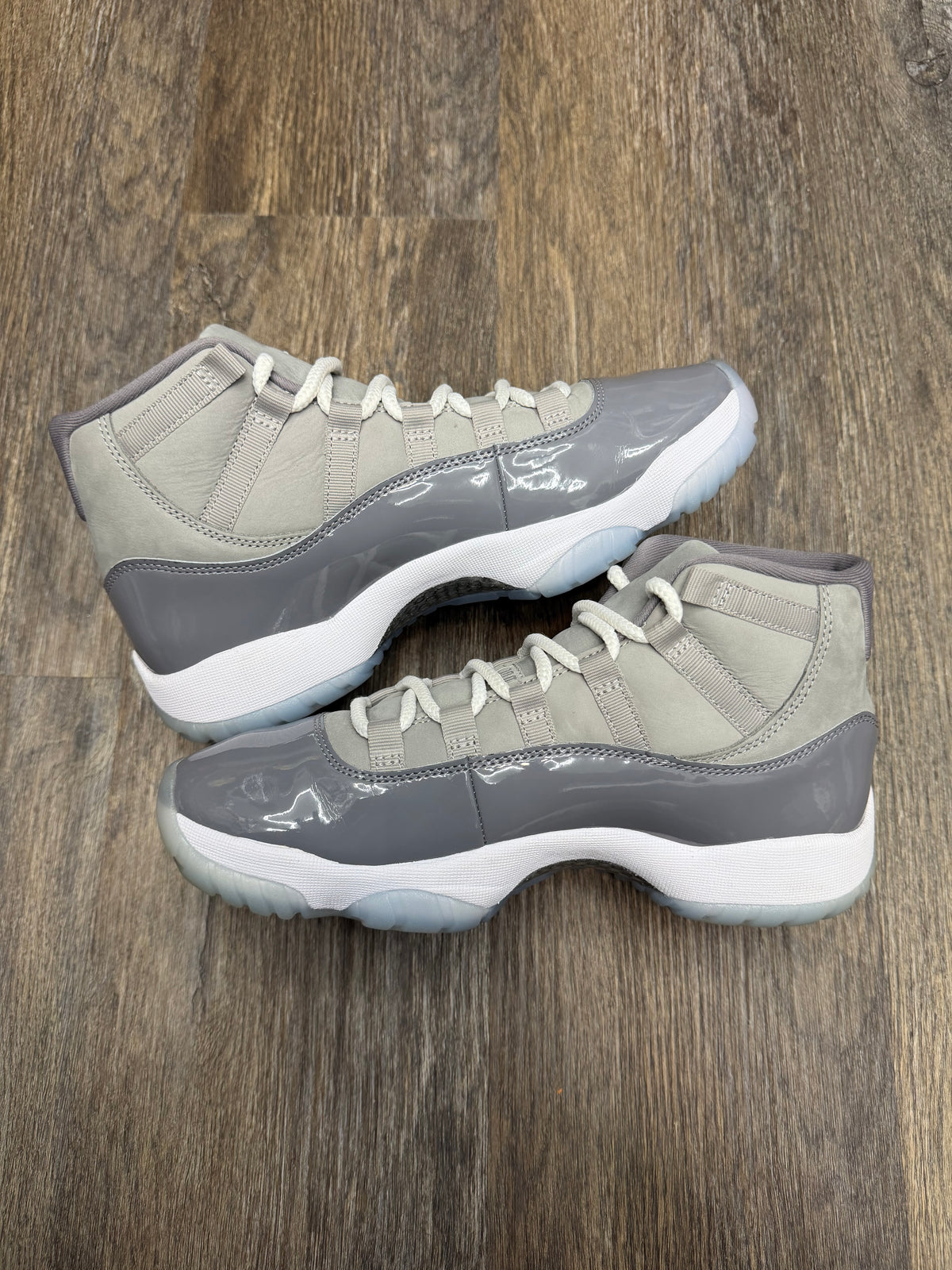 Size 8.5-Jordan 11 Cool grey