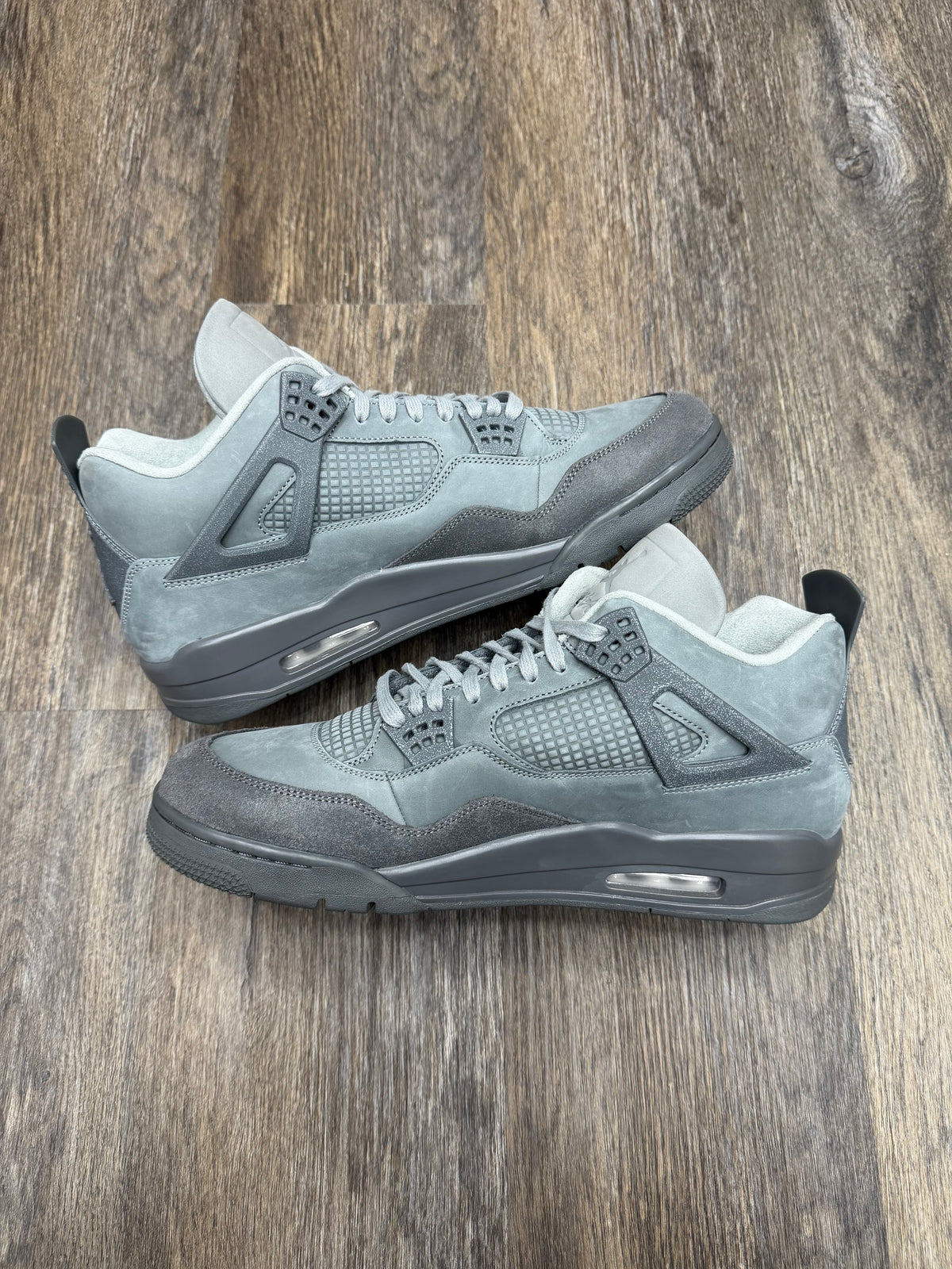 Size 13-Jordan 4 Wet Cement