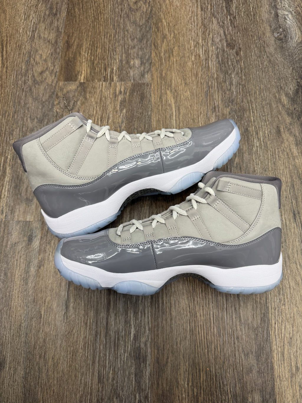 Size 11-Jordan 11 Cool grey
