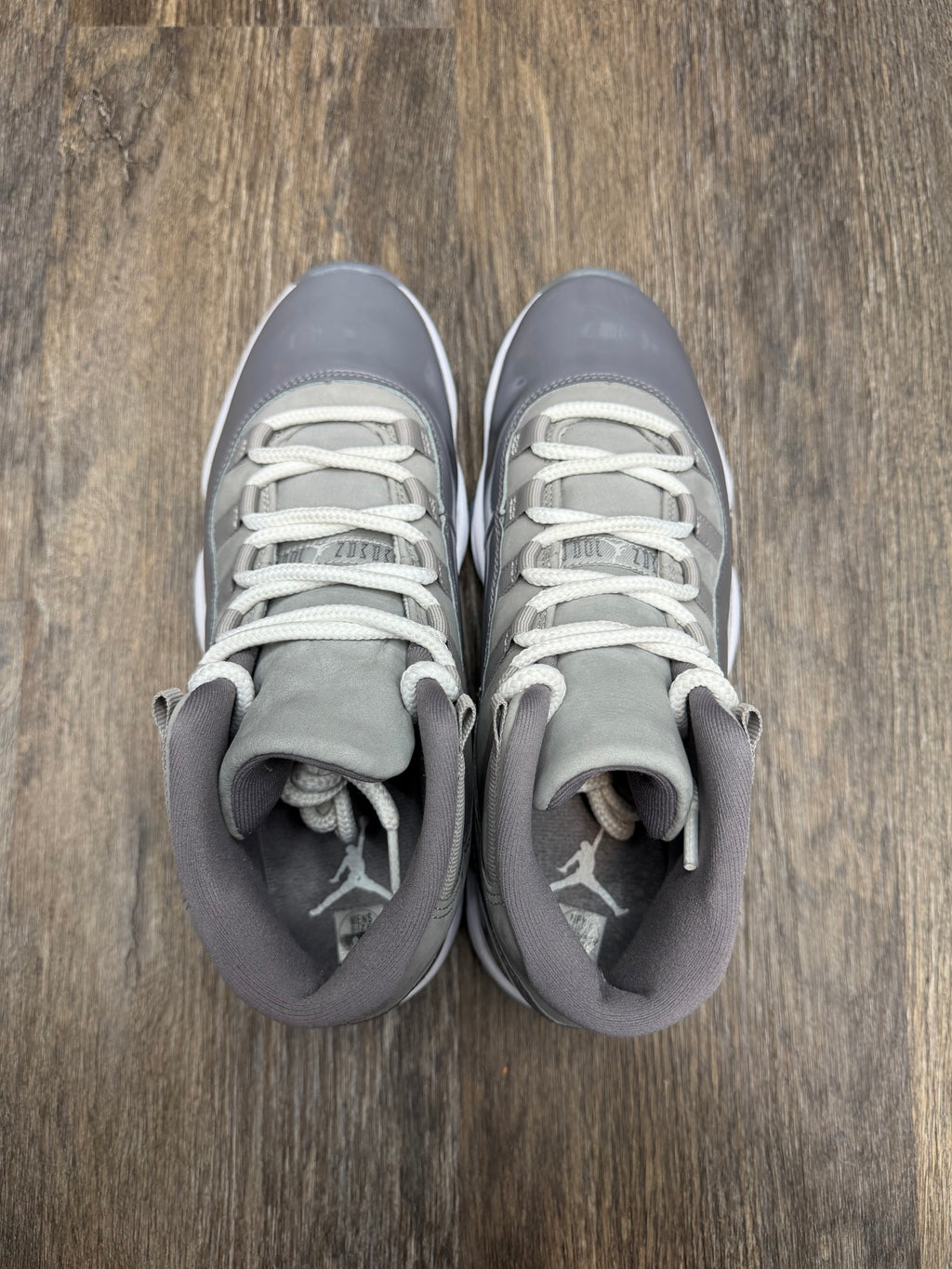 Size 8.5-Jordan 11 Cool grey