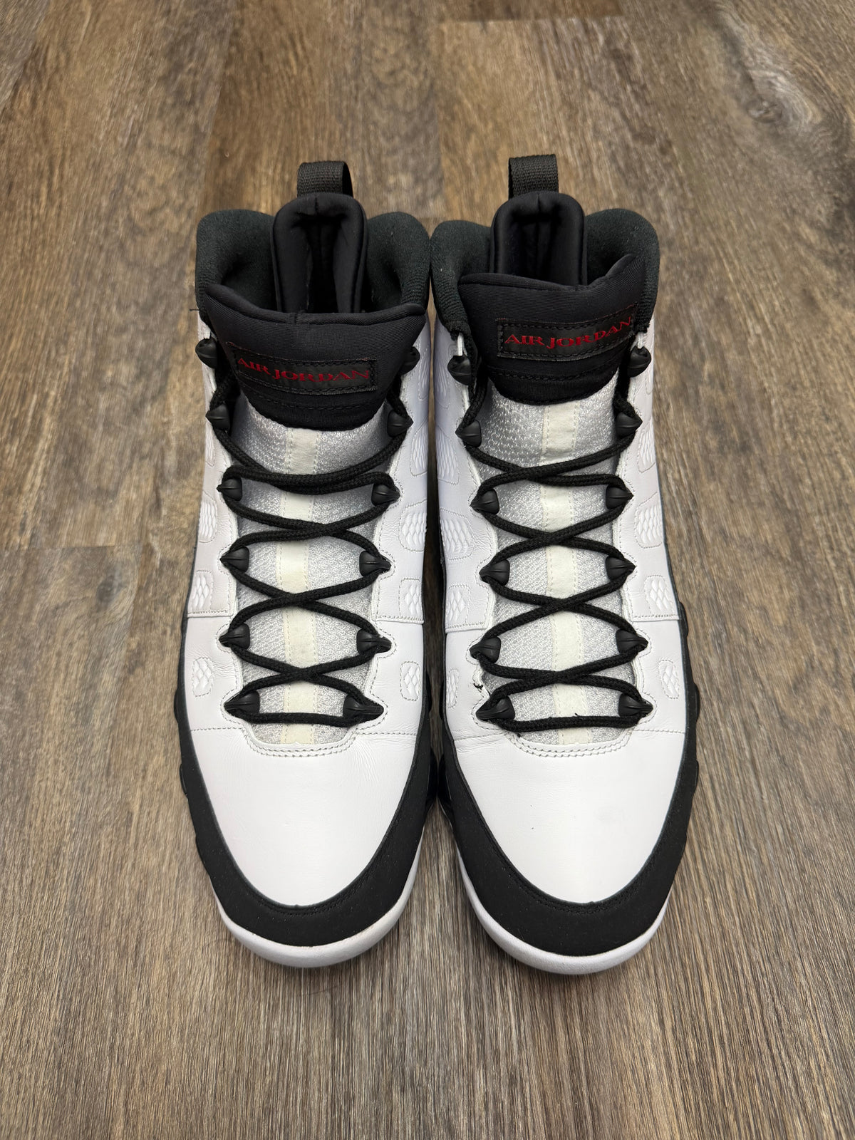 Size 13-Jordan 9 Space jam